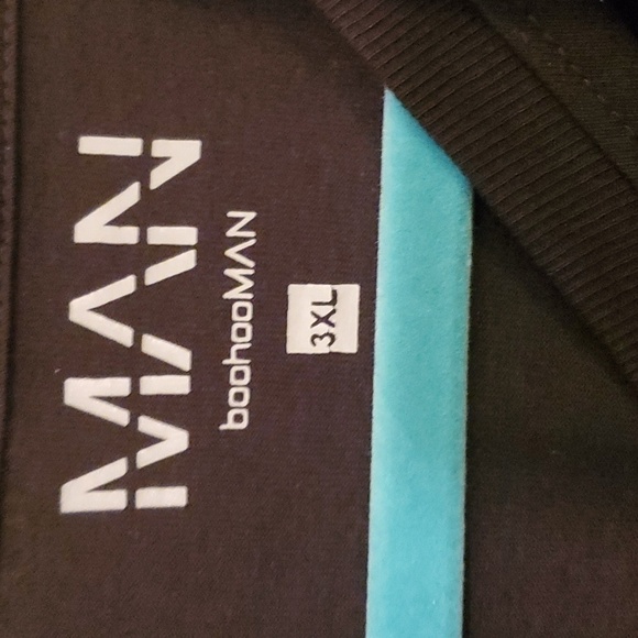 Boohoo Man Color Block Men's Tee NWT Size 3X - Picture 2 of 5